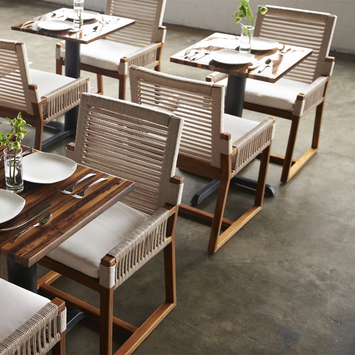 California Outdoor Arm Chair
