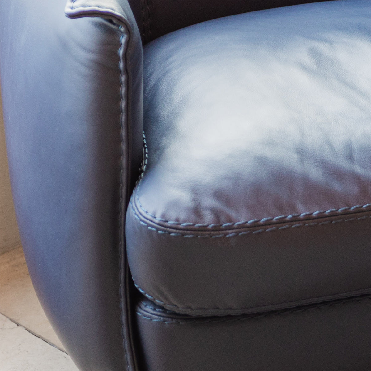 Verona Leather Chair Navy Blue